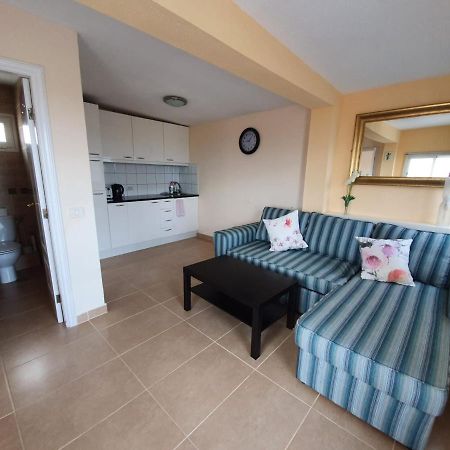 Palm Villa 1 Bed Apartment Overlooking Golf Course San Miguel de Abona Buitenkant foto