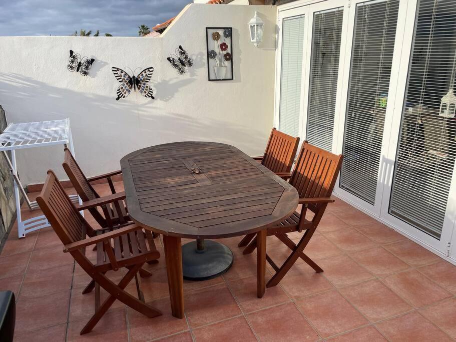 Palm Villa 1 Bed Apartment Overlooking Golf Course San Miguel de Abona Buitenkant foto
