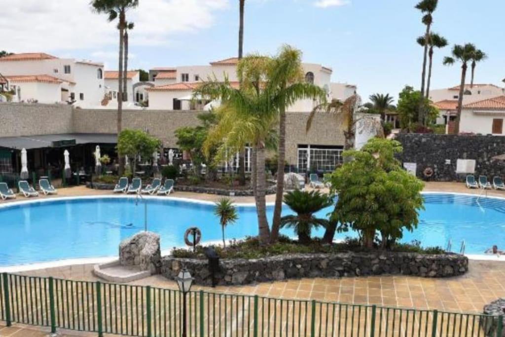 Palm Villa 1 Bed Apartment Overlooking Golf Course San Miguel de Abona Buitenkant foto